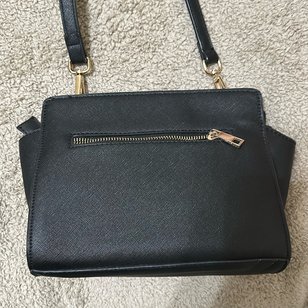 Black crossbody